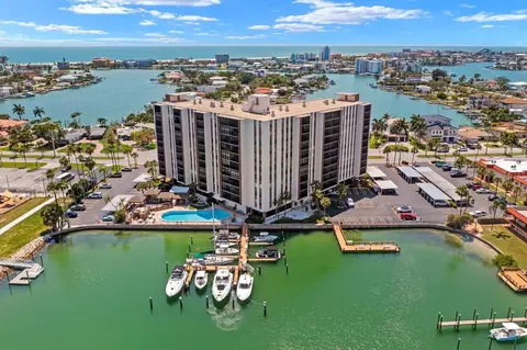 10355 Paradise Blvd #512, Treasure Island, FL 33706