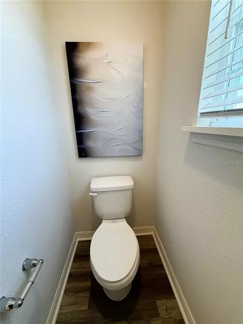 Bath - 390 Windy Willow Way, Saint Cloud, FL 34771 photo 5 of 7