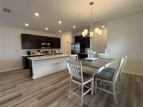 Dining - 390 Windy Willow Way, Saint Cloud, FL 34771 photo 3 of 3