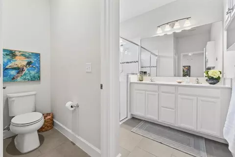 Bath - 10945 High Noon Trl, Parrish, FL 34219 photo 4 of 4