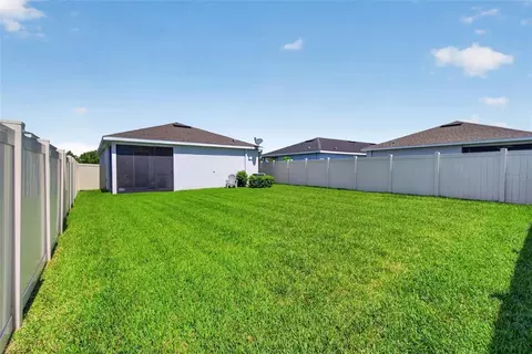 Exterior - 10945 High Noon Trl, Parrish, FL 34219 photo 5 of 6