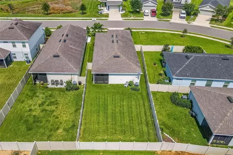 View/Area - 10945 High Noon Trl, Parrish, FL 34219 photo 4 of 5