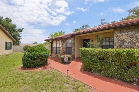 8626 Shadblow Ct #1, Port Richey, FL 34668