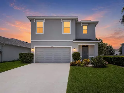 16599 Secret Meadow Dr, Odessa, FL 33556