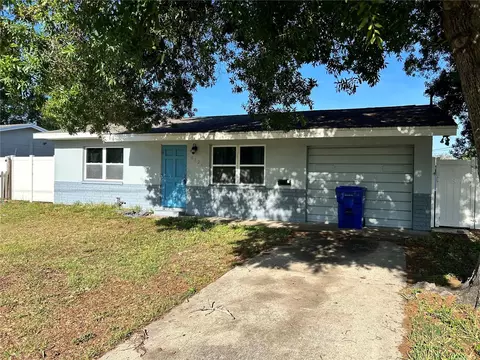 6126 58th St N, Kenneth City, FL 33709