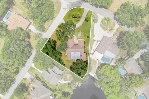 5109 S Running Brook Dr, Homosassa, FL 34448