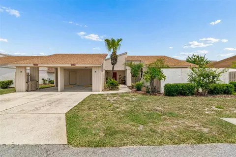 4243 Oak Loop #35, Mulberry, FL 33860