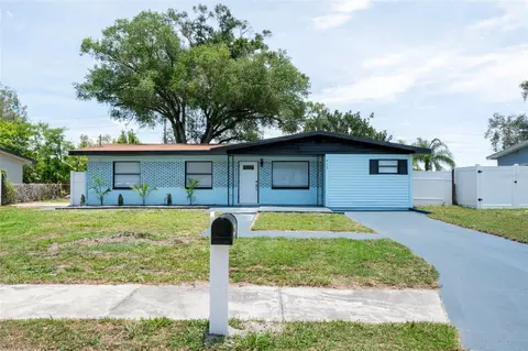 415 Country Club Dr, Oldsmar, FL 34677