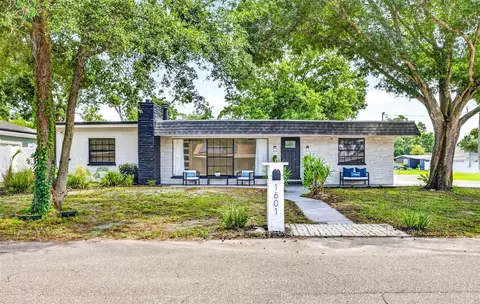 1601 E Paris St, Tampa, FL 33610
