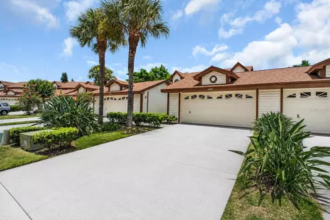 14893 Feather Cove Rd, Clearwater, FL 33762