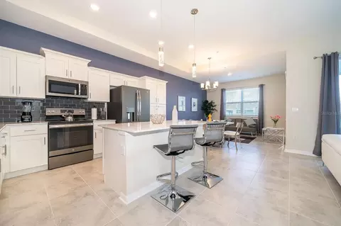 3180 Paradox Cir #405, Kissimmee, FL 34746