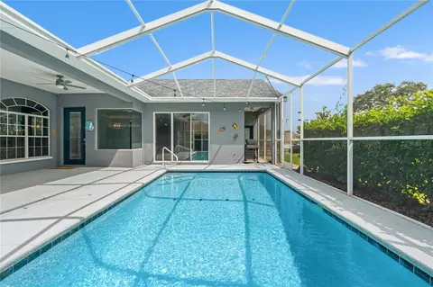 Exterior - 450 Castille Dr, Spring Hill, FL 34608 photo 8 of 14