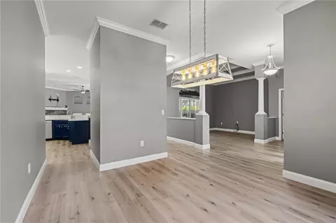 Entry Way - 450 Castille Dr, Spring Hill, FL 34608 photo 4 of 11