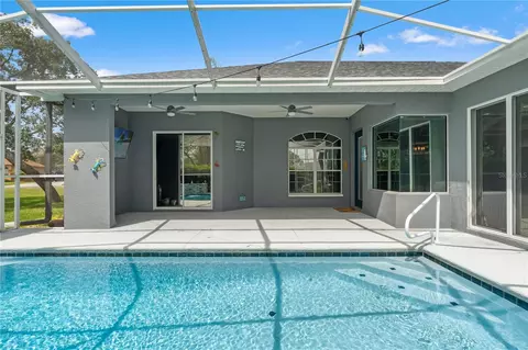 Exterior - 450 Castille Dr, Spring Hill, FL 34608 photo 10 of 14