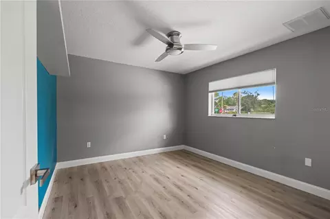 Bedroom - 450 Castille Dr, Spring Hill, FL 34608 photo 5 of 9