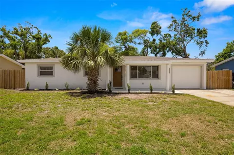 2066 62nd Pl S, Saint Petersburg, FL 33712