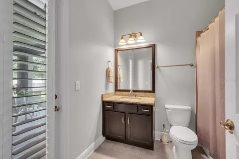 Bath - 1210 Lorea Ln, Brandon, FL 33511 photo 4 of 4