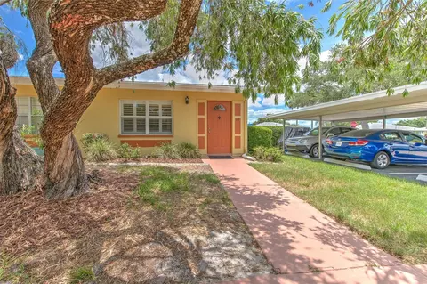 401 Dorchester Pl #49, Sun City Center, FL 33573