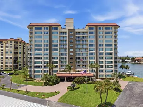 736 Island Way #1003, Clearwater Beach, FL 33767