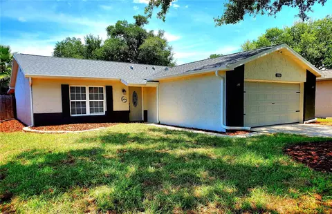 1924 Montego Ct, Oldsmar, FL 34677