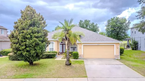 34013 Fortunado St, Sorrento, FL 32776