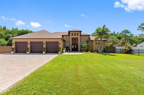 17117 Lakeshore Rd, Lutz, FL 33558