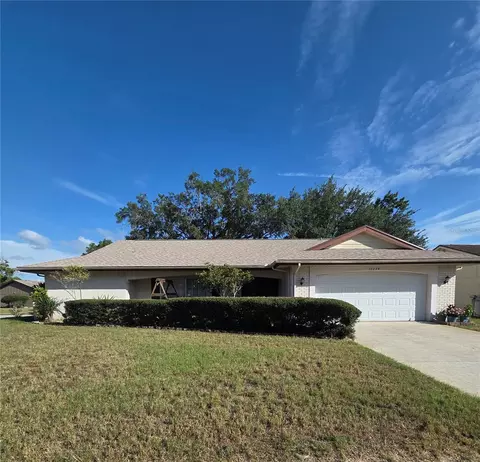 12226 Meadowbrook Ln, Hudson, FL 34667