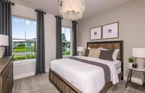 Bedroom - 11268 Meadow River Way, Parrish, FL 34219 photo 2 of 3