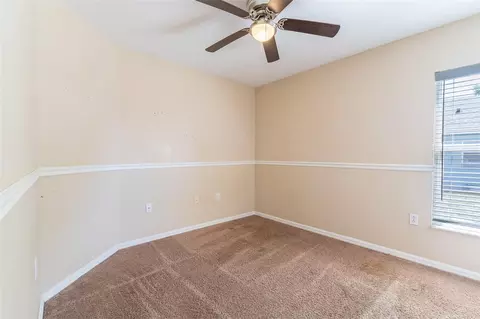 Bedroom - 10419 Crestfield Dr, Riverview, FL 33569 photo 4 of 7