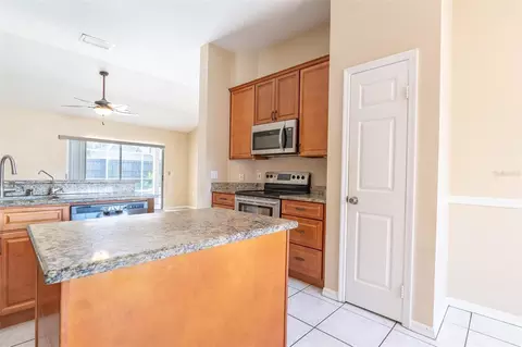 Kitchen - 10419 Crestfield Dr, Riverview, FL 33569 photo 3 of 3