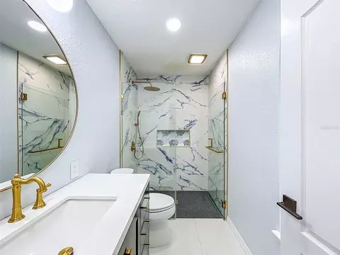 Bath - 30115 W Thyme Ave, Eustis, FL 32736 photo 4 of 4