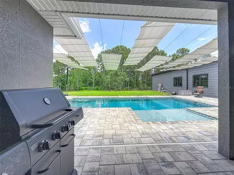 Exterior - 30115 W Thyme Ave, Eustis, FL 32736 photo 15 of 18