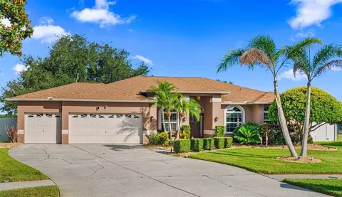 1739 Leichester Ct, Lutz, FL 33549