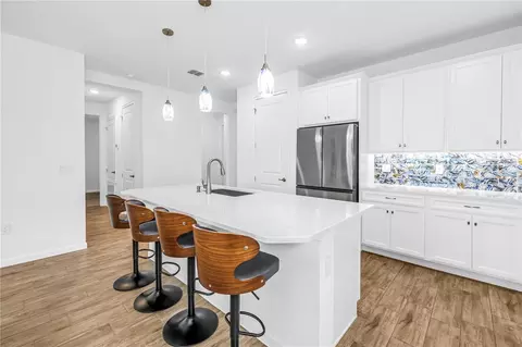 Kitchen - 11332 Gallatin Trl, Parrish, FL 34219 photo 2 of 7