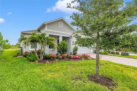 Exterior - 11332 Gallatin Trl, Parrish, FL 34219 photo 9 of 15