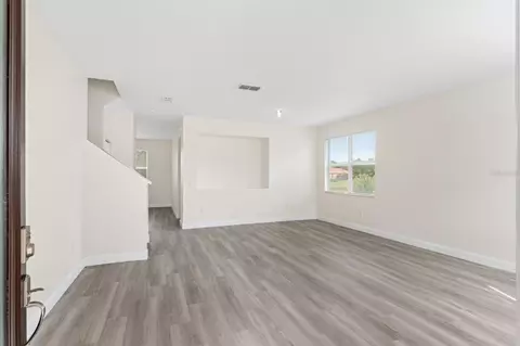 Living - 5424 Hammock View Ln, Apollo Beach, FL 33572 photo 3 of 9