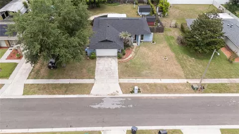 View/Area - 2015 Ronald Cir, Seffner, FL 33584 photo 2 of 9