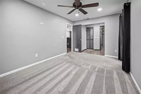 Bedroom - 2015 Ronald Cir, Seffner, FL 33584 photo 3 of 7