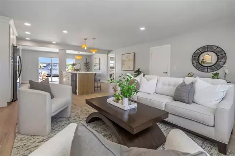Living - 10216 Spoonbill Rd E, Bradenton, FL 34209 photo 3 of 5