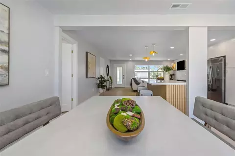 Dining - 10216 Spoonbill Rd E, Bradenton, FL 34209 photo 3 of 4