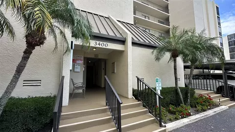 3400 Cove Cay Dr #4E, Clearwater, FL 33760