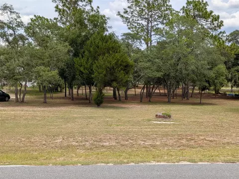 5717 S Oldfield Ave, Homosassa, FL 34446