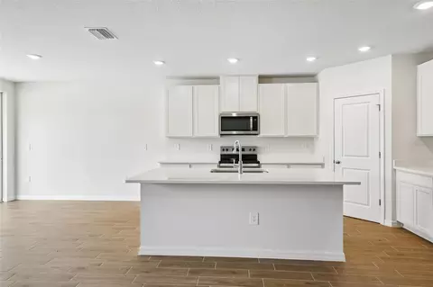 Kitchen - 13755 Umber Forest St, Hudson, FL 34669 photo 3 of 12