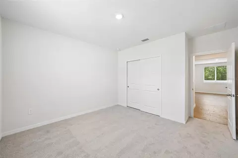 Bedroom - 13755 Umber Forest St, Hudson, FL 34669 photo 7 of 11