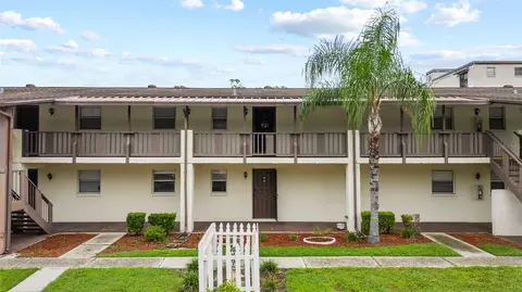5521 Bay Blvd #103, Port Richey, FL 34668