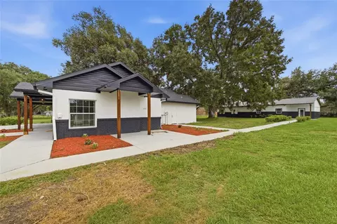 1205 E Knights Griffin Rd, Plant City, FL 33565