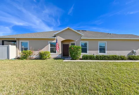 13529 Crest Lake Dr, Hudson, FL 34669