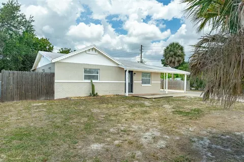 6001 Crestridge Rd, Tampa, FL 33634