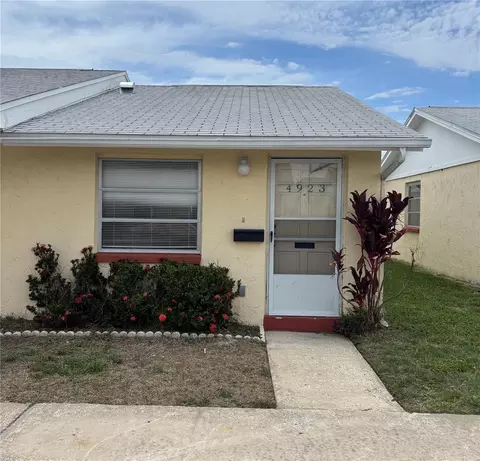 4923 Getner St, New Port Richey, FL 34652