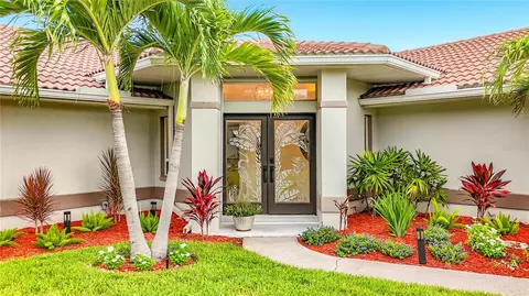 324 Leeward Is, Clearwater Beach, FL 33767
